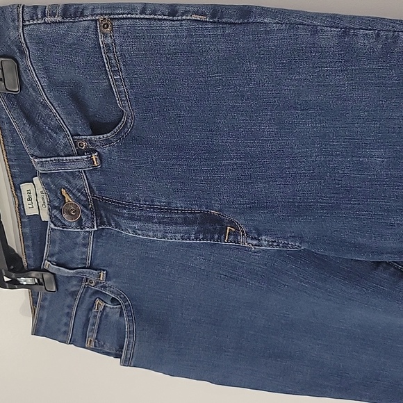 L.L. Bean Jeans Womens Size 4 Blue Straight Cut flex Classic Fit - Picture 5 of 14